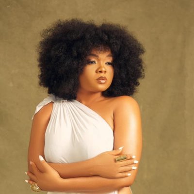 kaseclara1's tweet photo. #NewProfilePic https://t.co/K2BEGILxOa