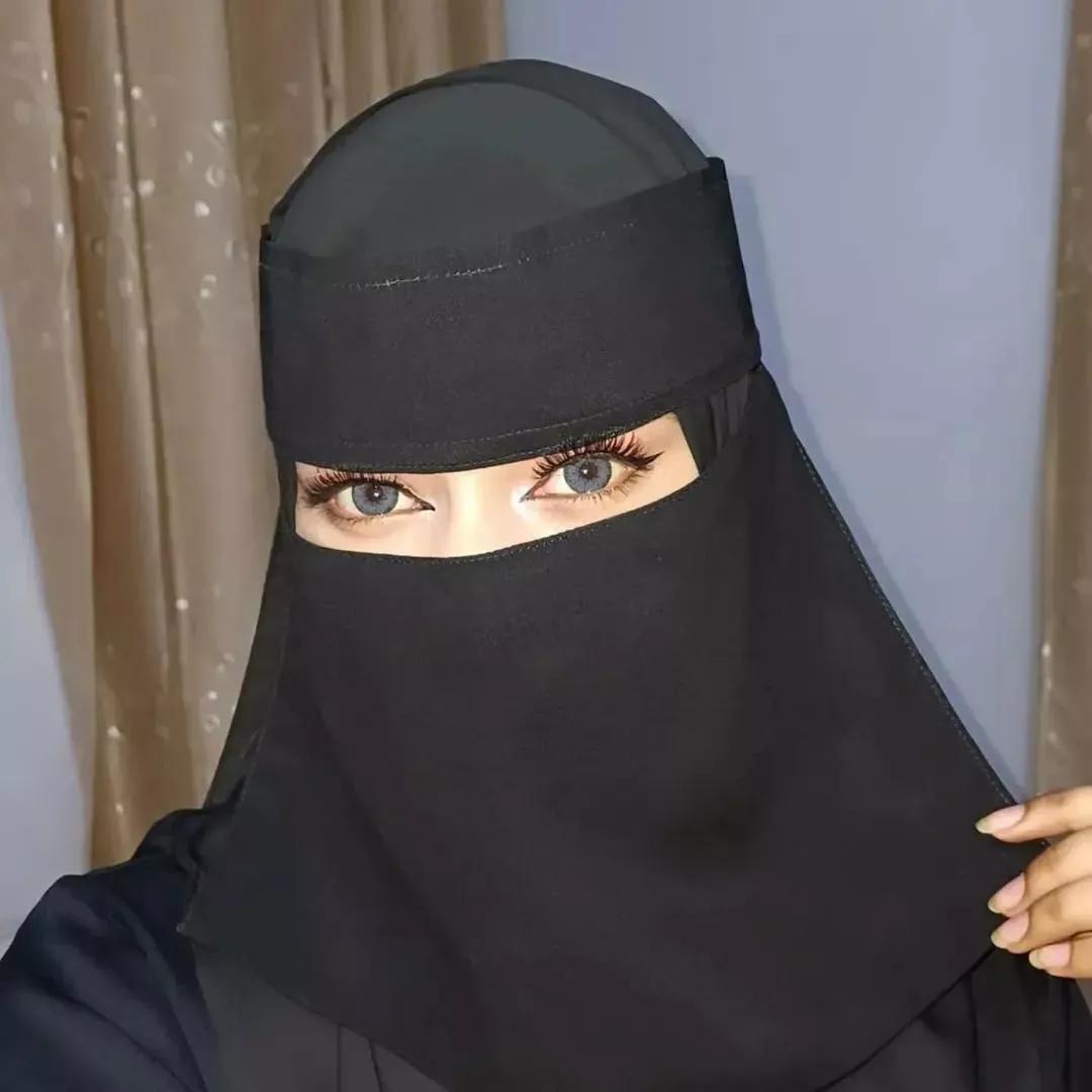 aa_ss_eeh's tweet photo. زواج_مسيار الحفر
قبيليه مطلقه جميله
عمرها ٣٤ طولها ١٥٨ وزنها ٦٧
بشرتها بيضاء ومهتمه في مظهرها
جامعية
راعية بيت ومرتبه وطيبه مثقفه
تبي رجال محترم 
موظف ويقدر الحياه الزوجيه
#اقاله_بلان_مطلب_كل_اتحادي https://t.co/6dV9k5fKsI