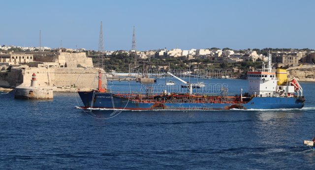Shipguru's tweet photo. #falzonbunkering #chemicaloilproductstanker #SANTA_LUCIA #leaving #grandharbourmalta - 04.09.2025 - https://t.co/nfgboxcB5B - NO PHOTOS can be used or manipulated without our permission @Rich_Ships @ShippingTV @ShipsInPics @worldshipsoc @LowSulfurBunker https://t.co/uNyAP61L38