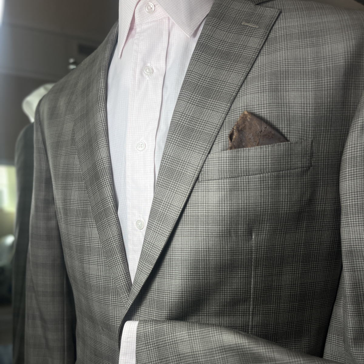 Warm tones for autumn 🍂 
•
•
•
Click the link in our bio to make an appointment!