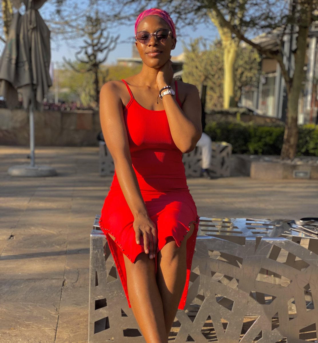 TriceMesha's tweet photo. Sun in my sky 🌌 https://t.co/lgGio5lf6v