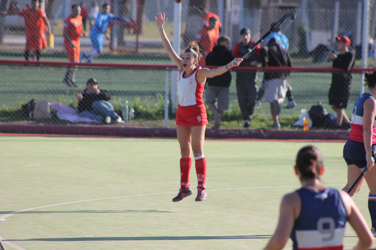 huracandeportes's tweet photo. #Huracán 🎈 #HockeySobreCésped
🏑 La Primera del Femenino del Globo igualó 2-2 frente a #DAOM por la #Fecha7 de la Segunda Rueda de la Zona D4, en La Quemita
Resultados
Intermedia: 2-1
Quinta: 5-1
Sexta: 2-1
Séptima: 1-1
Octava: 0-0
Novena: 0-0 https://t.co/JkWcolWLXm