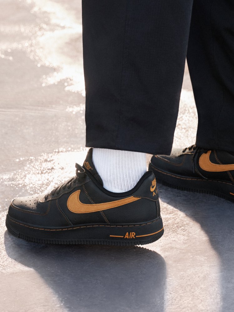 StashedSNKRS's tweet image. VLONE x Nike never happened BUT…

Coming soon ‼️