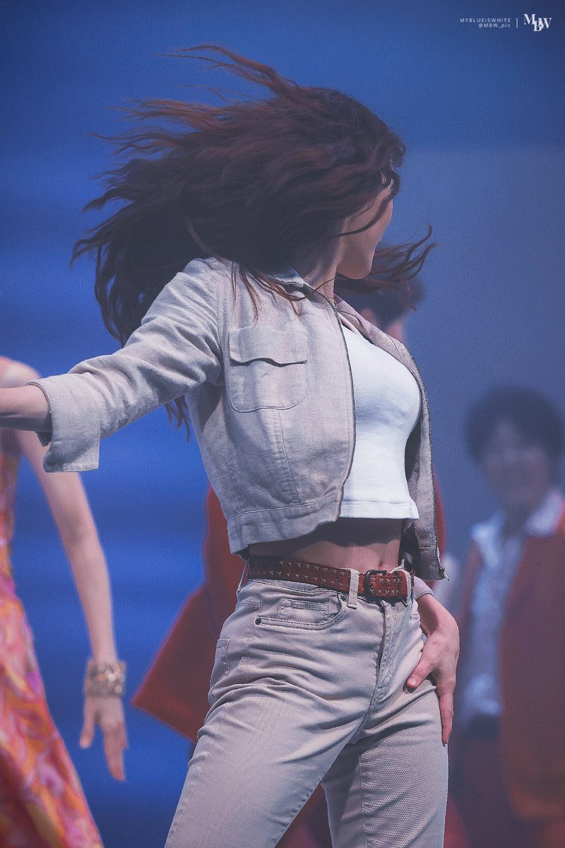 MBW_pic's tweet photo. 25.09.14 맘마미아 낮공 NOL 스페셜 스테이지
소피 役 #최태이
스카이 役 #김태오 https://t.co/OltlpY6EC9