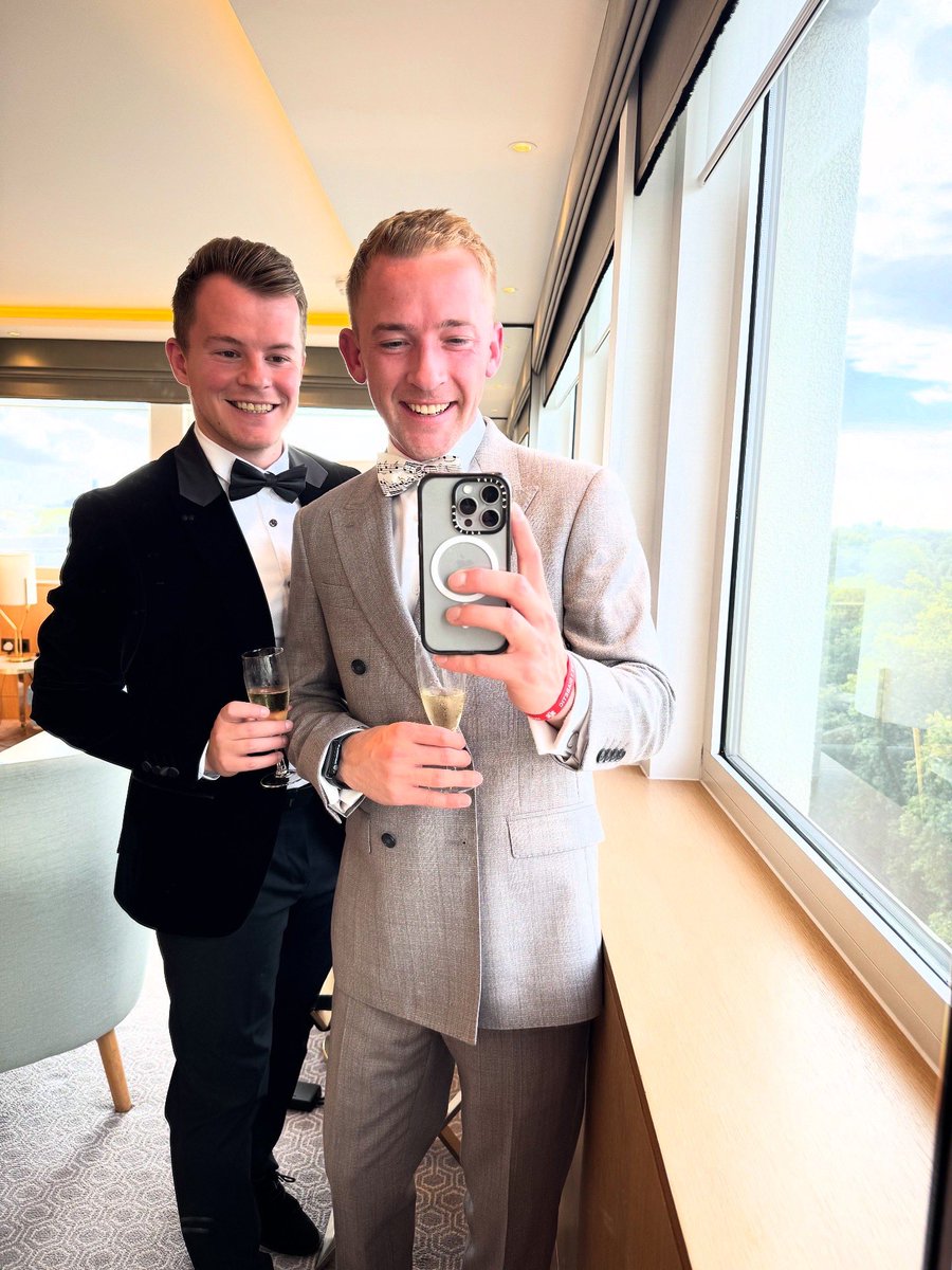 Chuck Deer tweet media