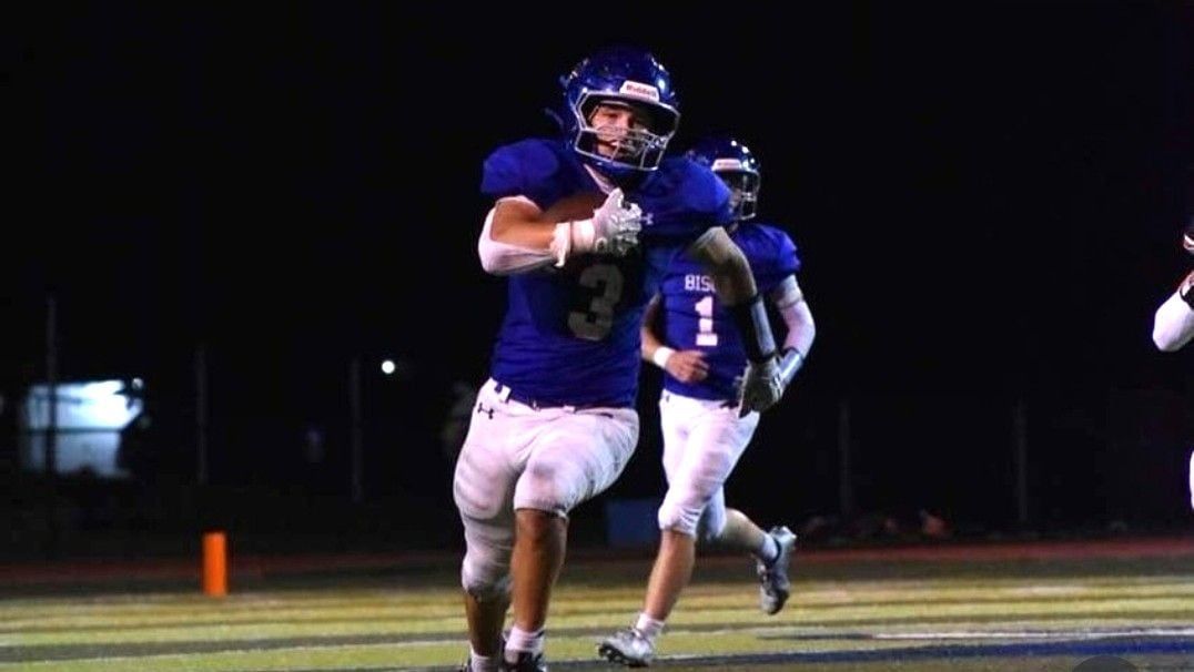 New Post: Fort LeBoeuf’s Sadowski Named Week 4 2025 District 10 Jim Kelly Football Player of the Week powered by Rossbacher Insurance d9and10sports.com/fort-leboeufs-…