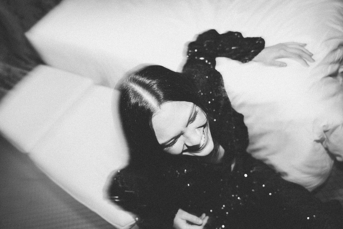 mitchperyer's tweet photo. after the show, jessie j and i ran around the hotel to take these pics, maybe my favourites so far. https://t.co/v4NjWWEMi9