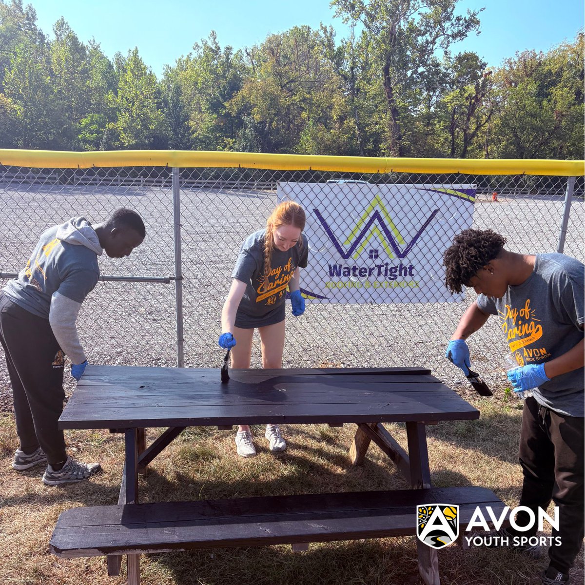 AvonINSports's tweet photo. A big thank you to the Avon students that helped our team with painting and projects at the fields at 104 S. CR 625 E. last Thursday as a part of AHS Junior Day of Caring! We appreciate you!
#AvonIndiana #AvonIndianaSports #AvonYouthSports #OneStrongCommunity https://t.co/CwvpOlKqFD