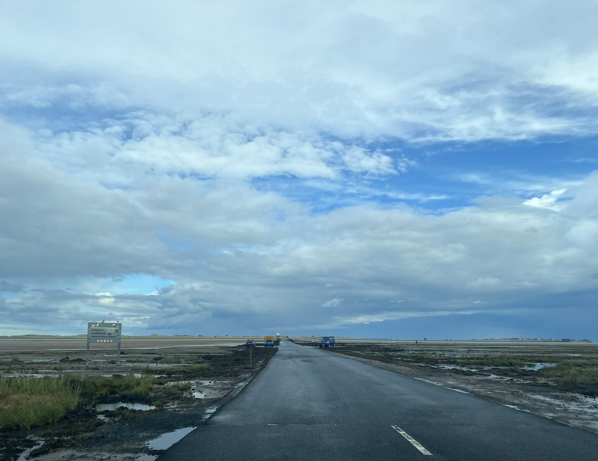 Simon Neilson tweet media