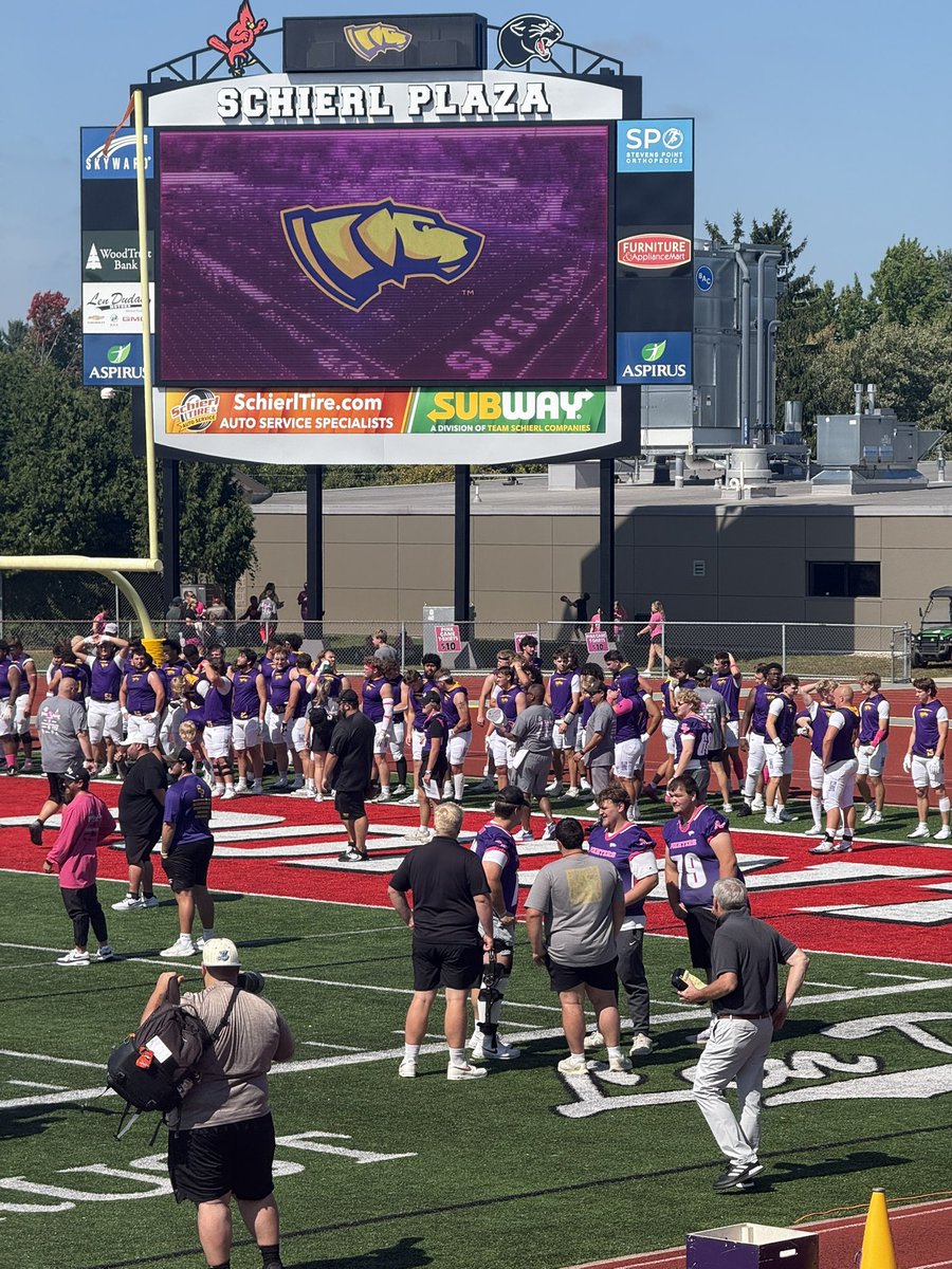 Hunter Davis tweet media