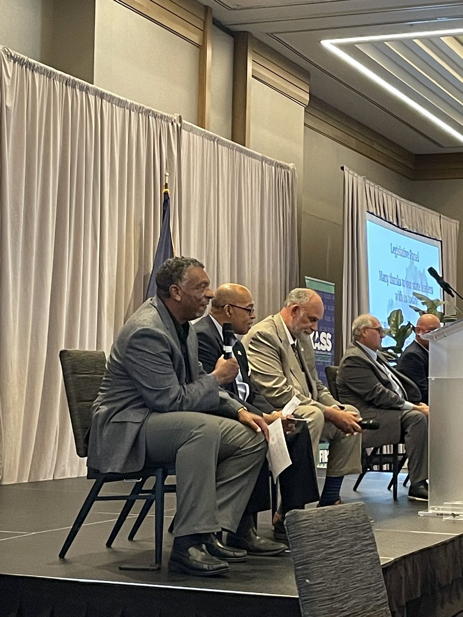 Amanda Ellis tweet media