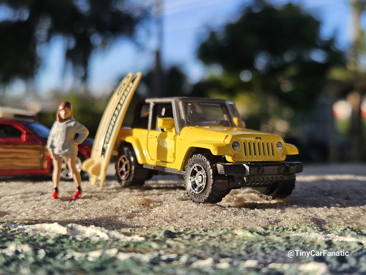 TinyCarFanatic's tweet photo. Mopar Monday featuring the Matchbox Moving Parts 2016 Jeep Wrangler Rubicon 

#jeep
#wrangler
#mopar
#hotwheels
#hotwheelscollectors
#hotwheelsphotograpy
#matchbox
#matchboxcollector
#majorettediecast
#tomica
#diecast
#diecastcars
#tinycarfanatic https://t.co/ea1shQcPZB