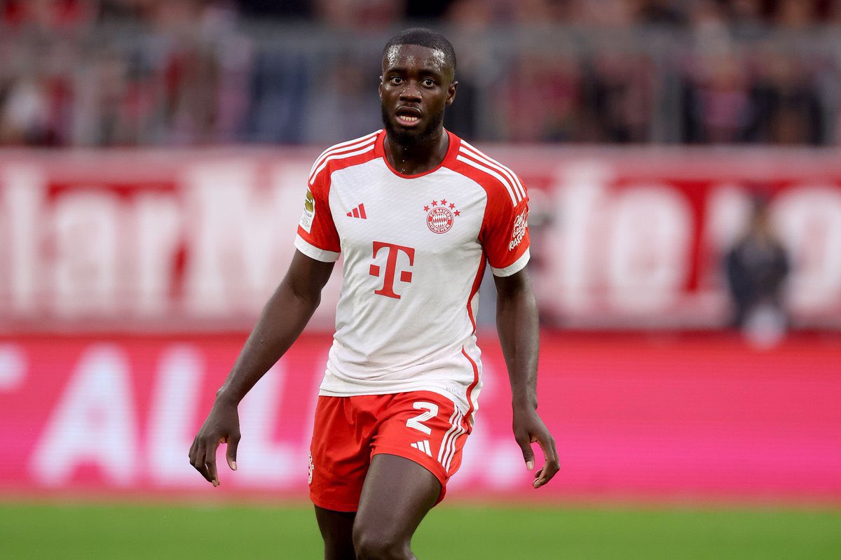 Swiftpay11's tweet image. Bayern director Eberl on Upamecano new deal: “Talks are taking place… in French. Très bien. I don&apos;t know any more French than that. That&apos;s why we haven&apos;t made any progress yet [laughs]”, told AZ.

#bayernmunich