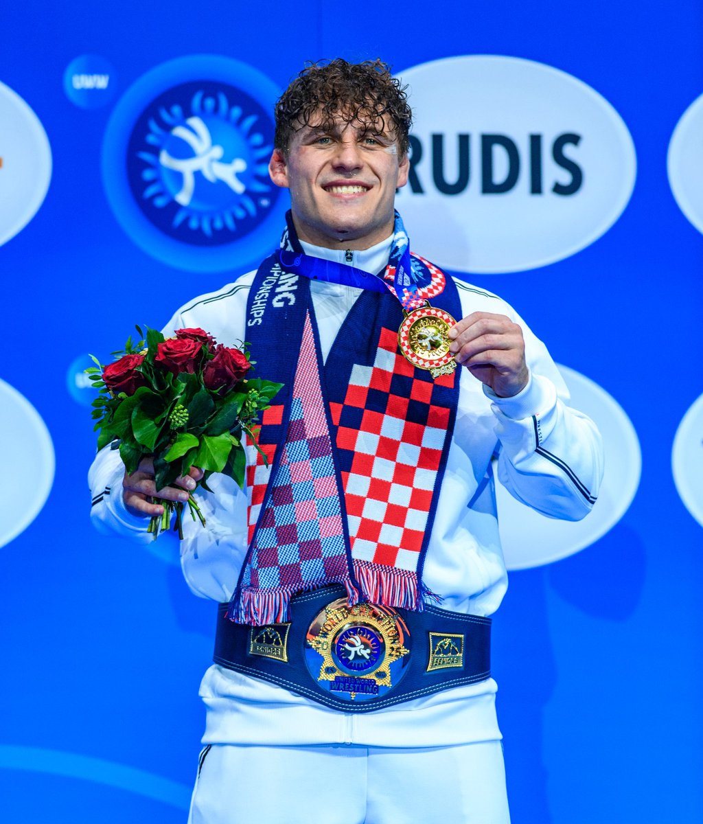 Born to win! <a href="/hoagieboyhidlay/">Trent Hoagie Hidlay</a> is the alpha 🐺! <a href="/USAWrestling/">USA Wrestling</a>  #wrestlezagreb