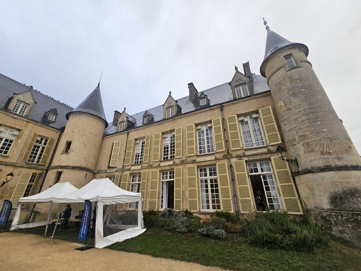 CEEVO95's tweet photo. #valdoise / #iledefrance / #ChooseIDF/ #CCI_95 / #Ceevo95 : Participation du CEEVO le 10 septembre dernier à l'événement de rentrée économique  "OSEZ avec la CCI Val-d'Oise", à Théméricourt - https://t.co/oHxd02ZnTO https://t.co/6FleAmLlyJ