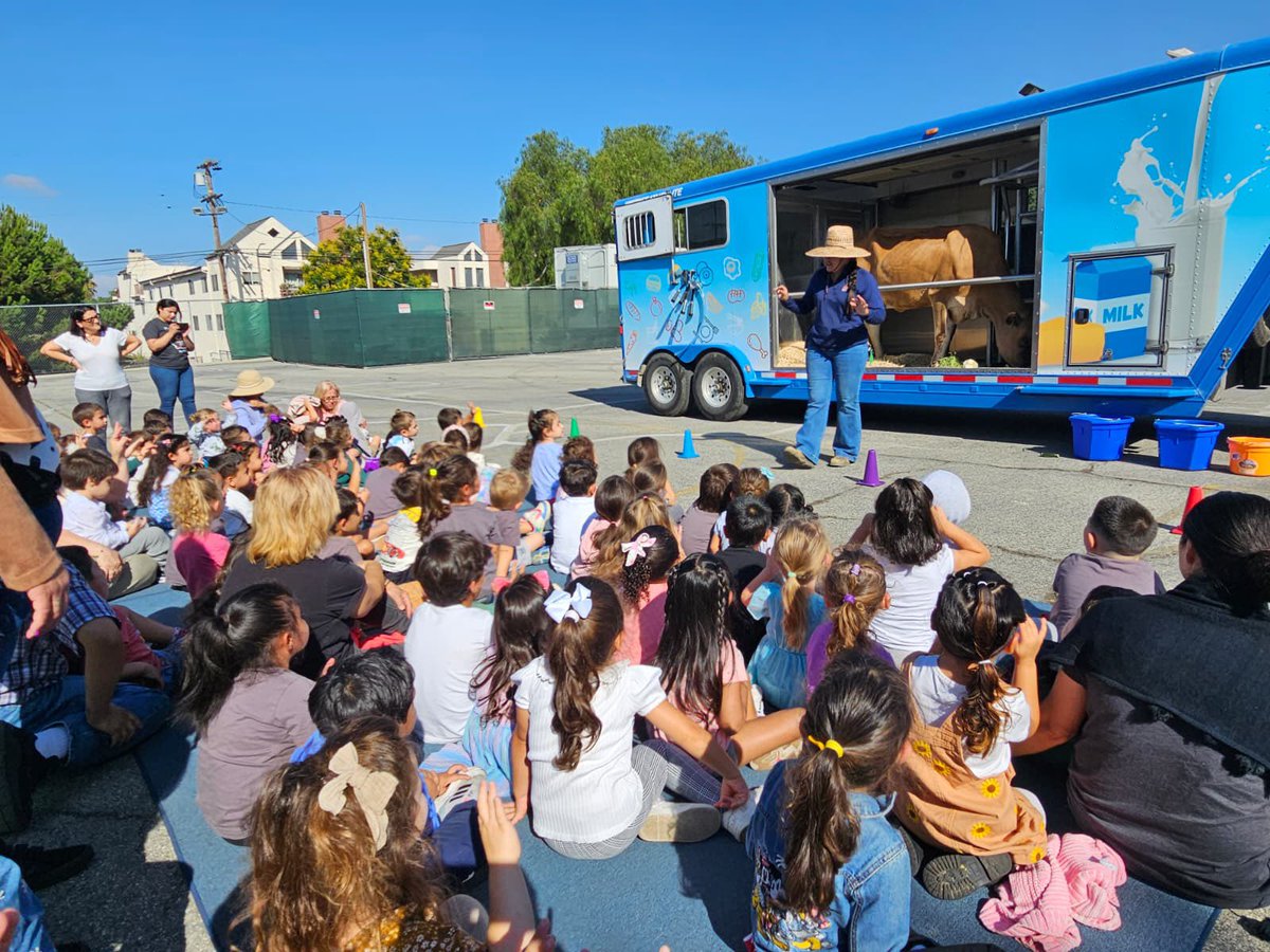 We brought the FARM to Pinewood EEC. The mobile dairy classroom visited for an engaging assembly featuring a real dairy cow named Moochi, who taught students how milk and dairy foods were made &amp; how they contribute to healthy eating. <a href="/LASchoolsNorth/">LAUSD Region North</a> <a href="/Kelly4LASchools/">Kelly Gonez, LAUSD</a>