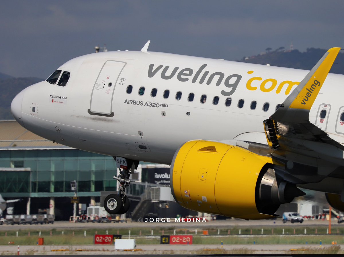 Hoy se ha celebrado en el aeropuerto de Barcelona , el Open Day 🛫 gracias a <a href="/aena/">Aena</a> <a href="/vueling/">Vueling Airlines</a> <a href="/Spottersbcn/">Spotters-barcelona-el-prat oficial</a> #opendayBCN2025 <a href="/controladores/">😉Controladores Aéreos 🇪🇸</a>
