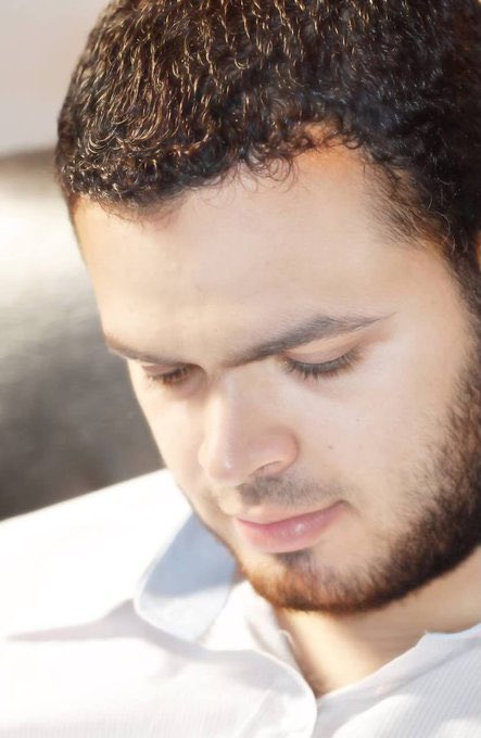 AbujomaaGaza's tweet photo. Israeli occupation killed today journalist Mohammad al Kwaifi, his wife and children while sleeping in their tent. https://t.co/ZIMyxh53Km