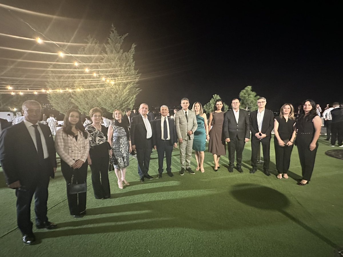 ADD önceki dönem üst kurul üyemiz ve CHP Kocasinan Meclis üyesi Av. Zeki Gümüş’ün biricik kızı Ayşe ile Hidayet’in bu mutlu günlerine katılım sağladık. Genç çiftimize ADD ailesi olarak sağlık ve mutluluk dileriz.