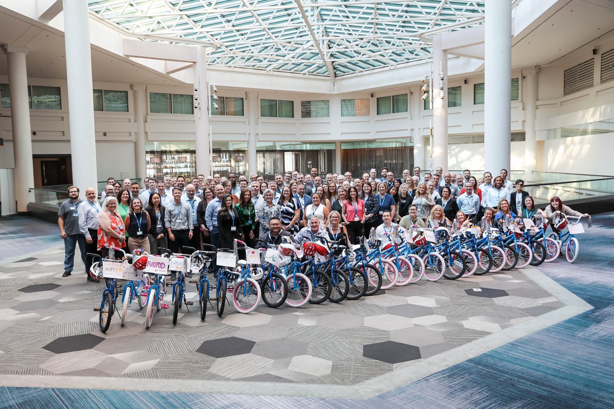 CodeCorp's tweet image. Last week, 120 colleagues from across the globe united in Baltimore. At our annual sales meeting, we focused on Building Better:
🔧 Solutions – Sharpening the efficiency we deliver across healthcare, government, and entertainment.
🤝 Support – Sharing insights to help users and…