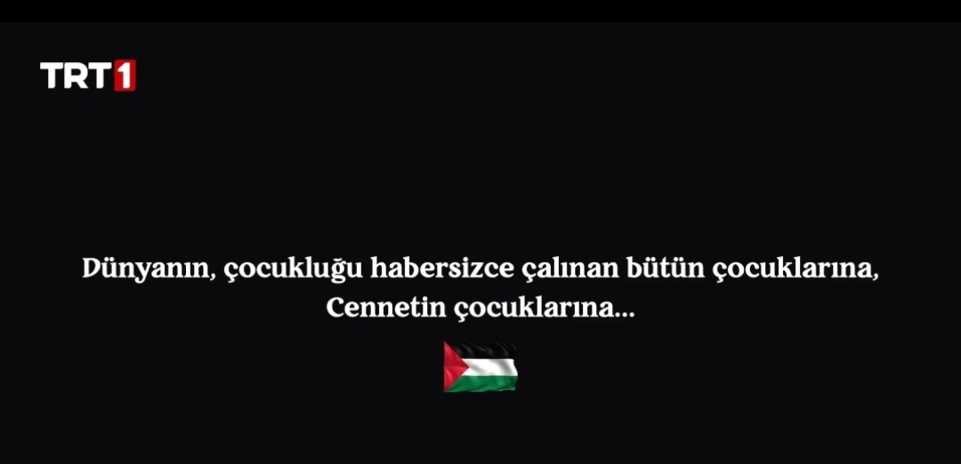 #Uzakşehir yapımcıları, dizi nasıl olur, mesaj nasıl verilir, görün de öğrenin. Rakibiniz reytinglerde sizi geçer mi bilmem ama insanlık ve karakter konusunda sizi ezip geçti!
#CennetinÇocukları