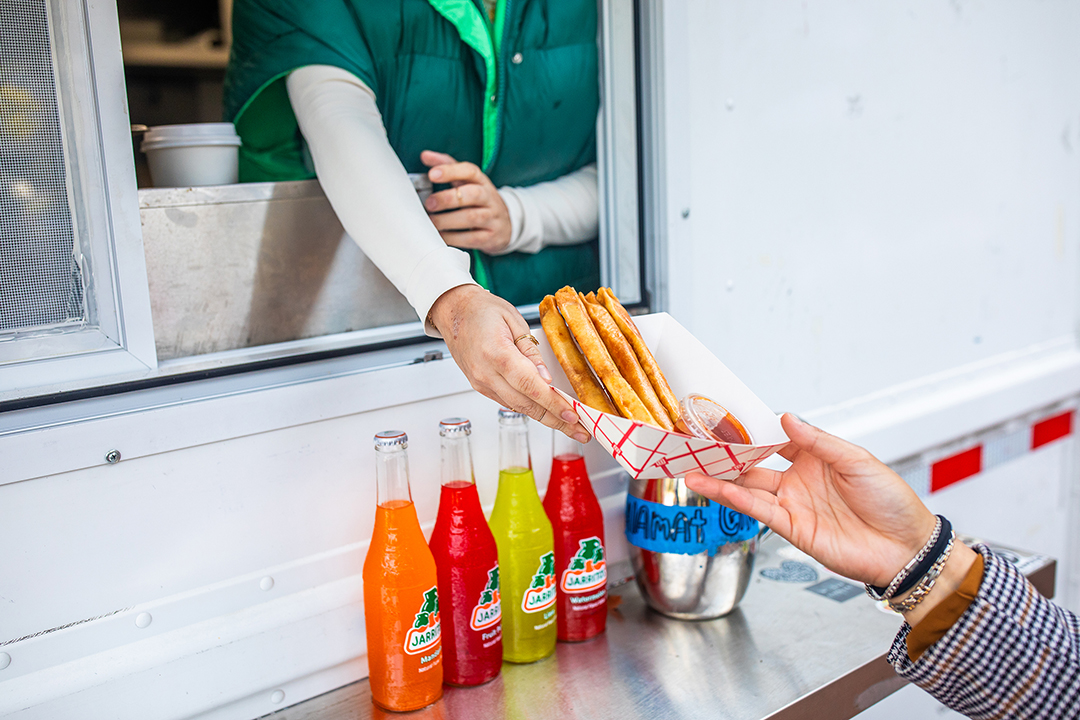 ✨ Last Friday, It’s Alive! Milwaukee lit up @mkehistory's brand-new patio 🎶 

📸 Swipe through the highlights, then save the date… there’s still one more chance to soak up all the good vibes on Friday, October 3. 🍂🎵 Learn more and see you there ➡️ bit.ly/4dGuTUO