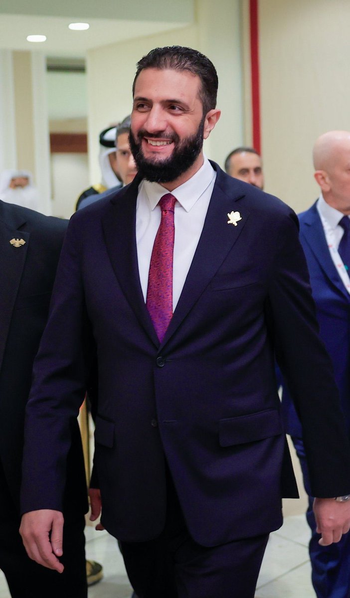 ShamanAsa's tweet photo. رجعنا لحضنّا
رجعنا لبيتنا واخوتنا 
٢٠٢٥ ميلاد جديد #سوريا_الجديدة https://t.co/8OJPq2Y6ZZ