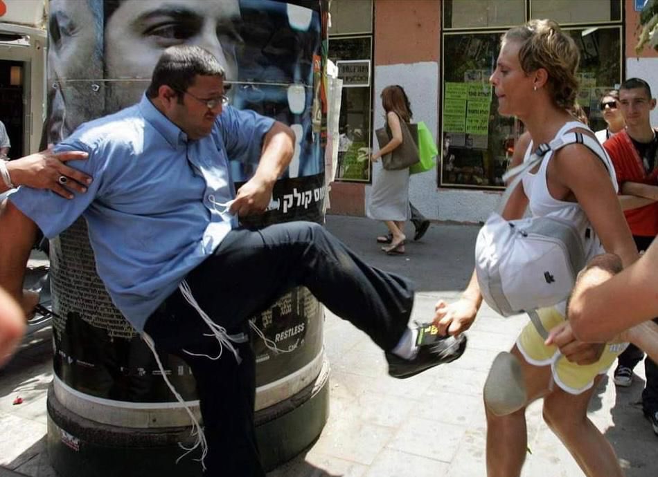 פוב: אלטמן בועט חופשית