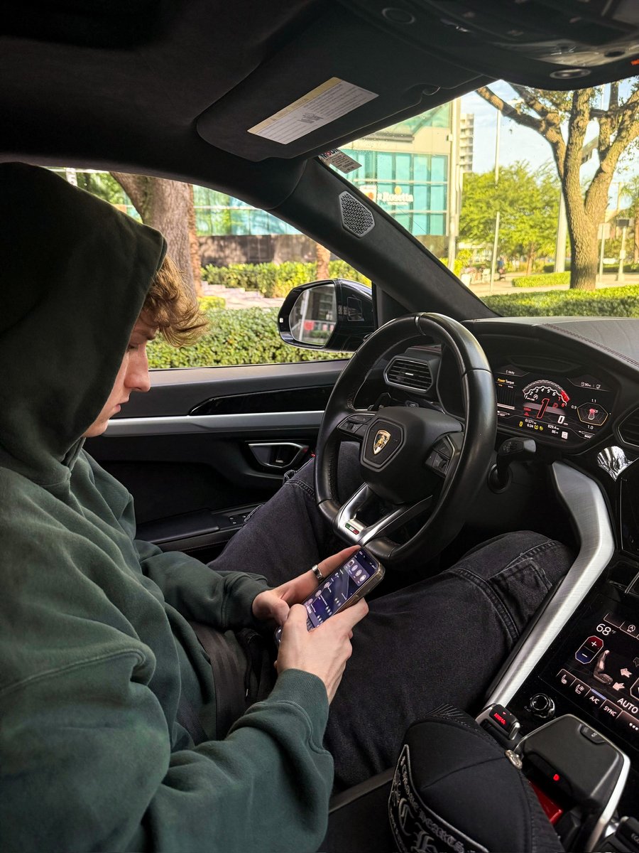 block girls notifications

only turn on phantom, telegram, and twitter notifications

life changes pretty quickly