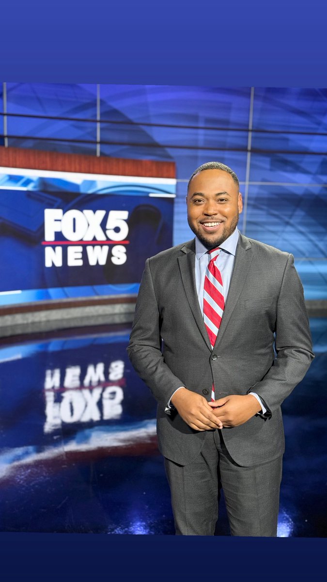 Celebrating Five @ 5. 
Grateful to tell stories in my hometown and looking forward to the years to come 😌