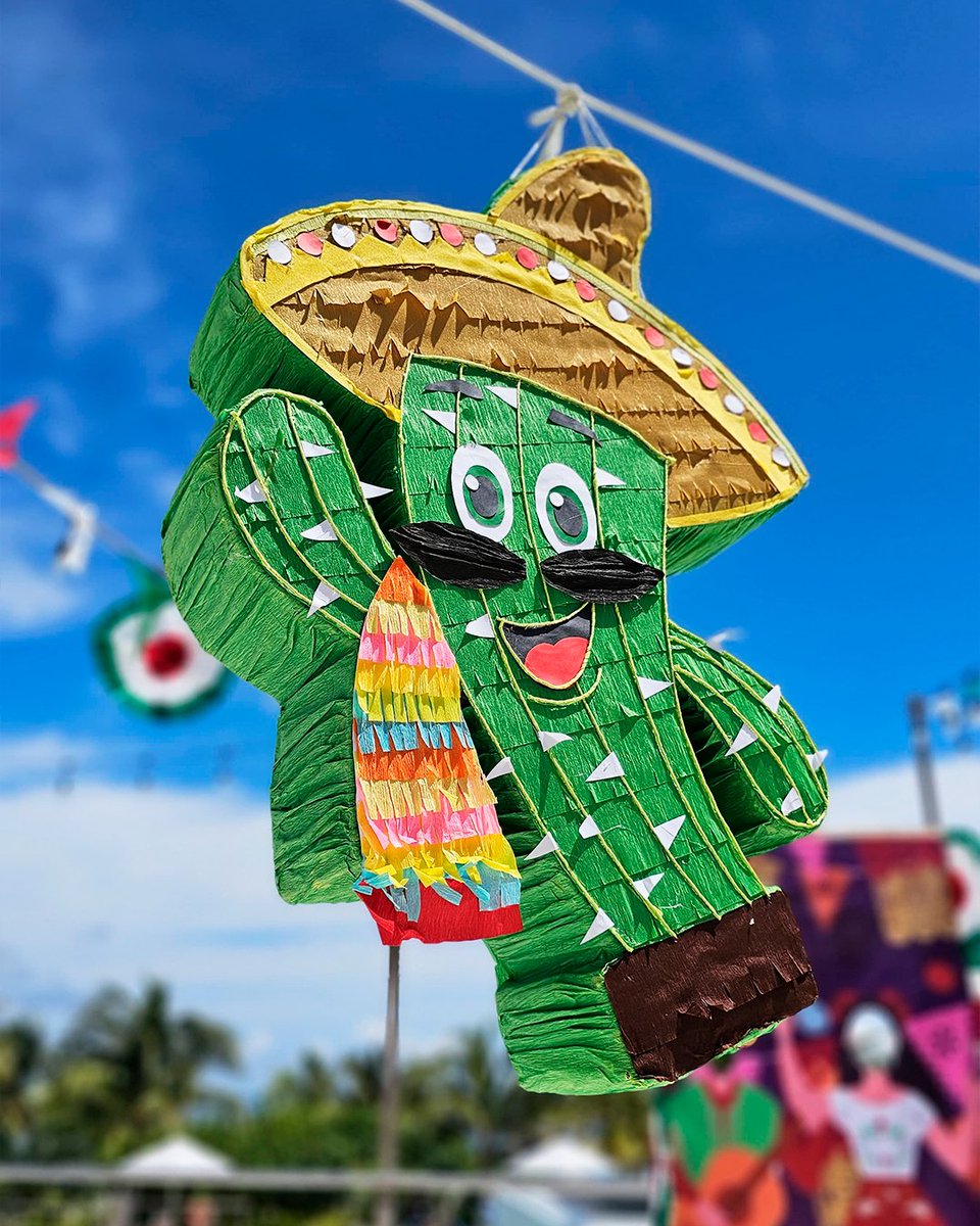 HavenResorts's tweet photo. Here’s to the spirit of Mexico that never stops rising. 🇲🇽

Guacamole, spicy candy, horchata, and many other flavors to celebrate Mexico’s Independence Day at Haven Riviera Cancún. 🥑🌶️

#HavenRivieraCancun
#15deSeptiembre
#VivaMéxico https://t.co/w3Qd1CI0Qs