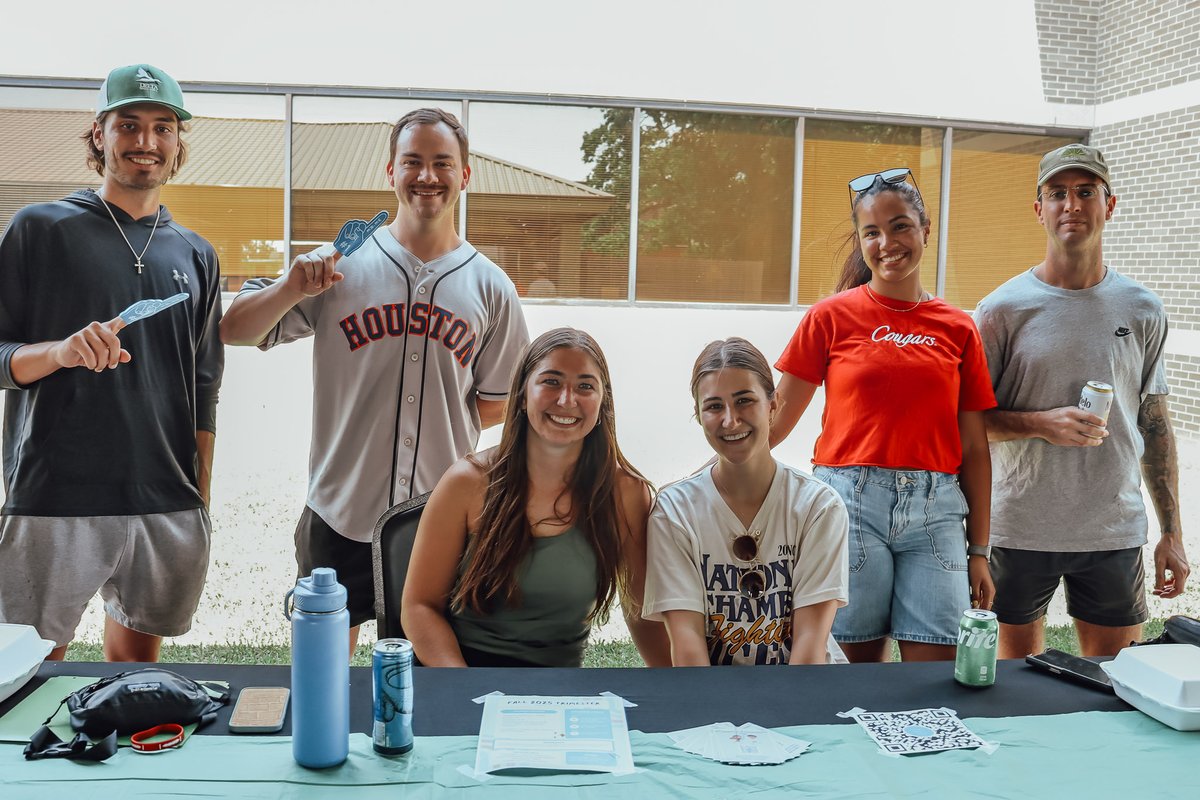 TXChiroCollege's tweet photo. Last Friday, the TCC community kicked off the Fall 2025 trimester during the First Friday event with amazing food, fun games, and opportunities for students to mingle with their professors and classmates! 

#TCC #TexasChiropracticCollege #TXChiro https://t.co/RcfFtR2n53