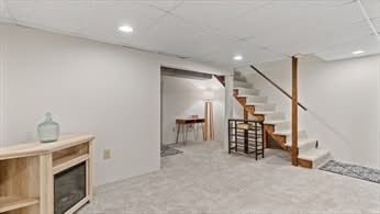 Sull12's tweet photo. Congratulations to my #Buyer on having her Offer to Purchase accepted on this fantastic 2 bed, 1.5 bath Townhouse condo in #LowellMA. One step closer...

#BLRE  #HelpingFamilies  #ICanHelpYouToo https://t.co/qoqFSUv36i