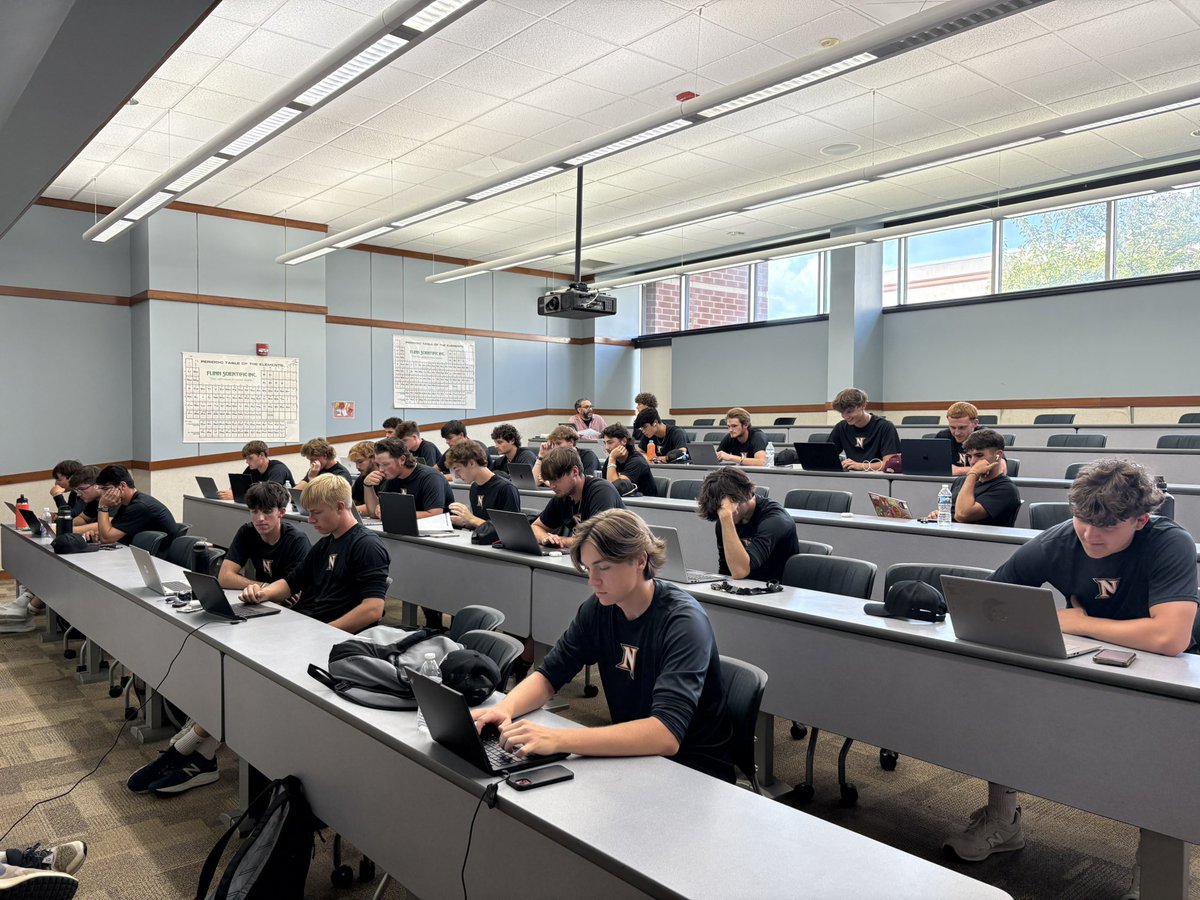 CoachYagz's tweet photo. Monday Kicks Off the Week! Pitchers and Infielders in Study Hall from 3:30pm to 5pm — while Outfielders and Catchers get some extra swings.. Rotate at 5pm till 6:30pm with Pitchers and Infielders working Picks — while Outfielders and Catchers hit the Books.. #SwordsUp⚔️ #Fall25 https://t.co/9ATAsd5Wr3