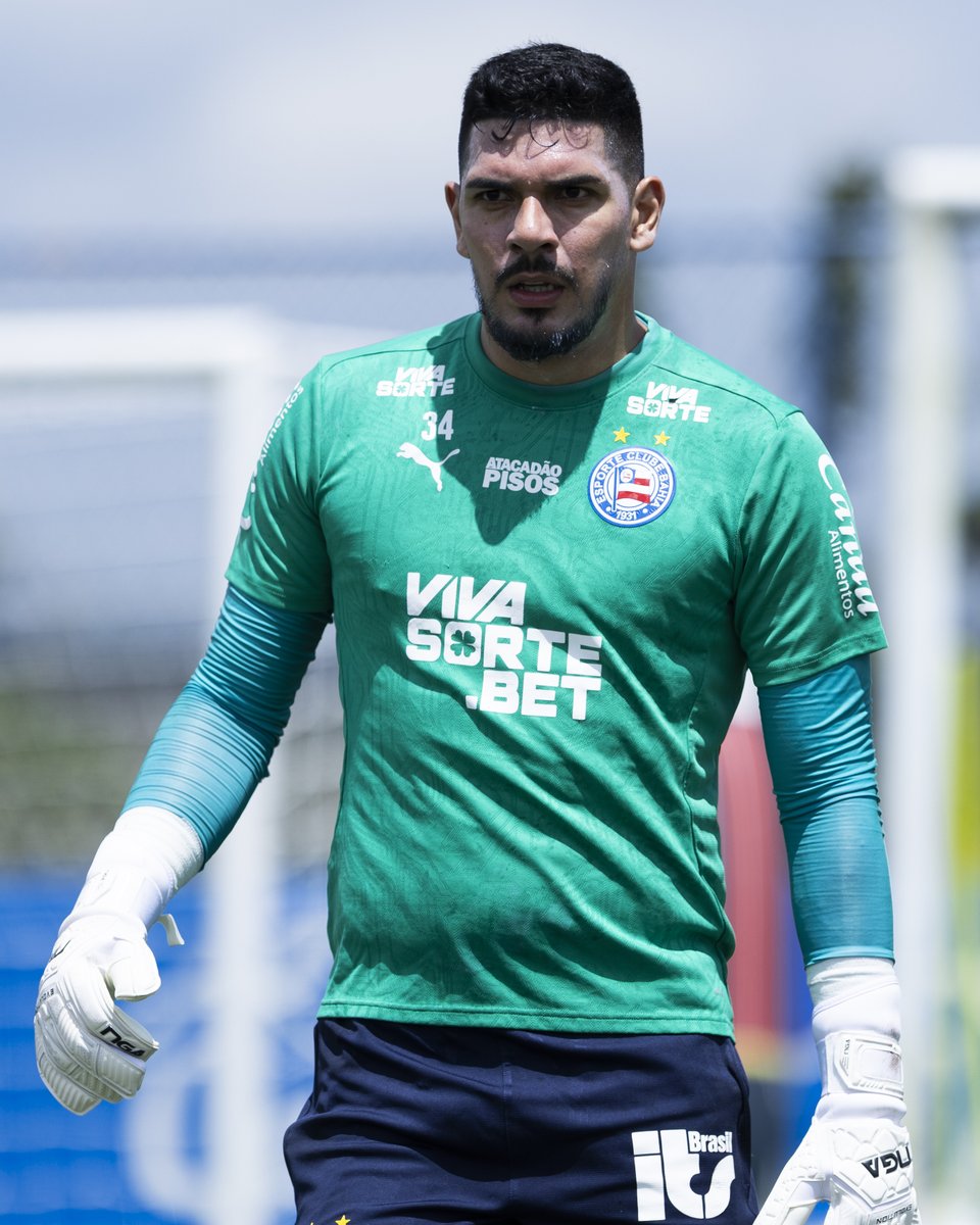 voudebahea's tweet image. 🚨🚨 ÚLTIMAS NOTÍCIAS: João Paulo sofreu uma LESÃO no joelho durante o treino e está FORA do jogo de hoje. @oysantanaa