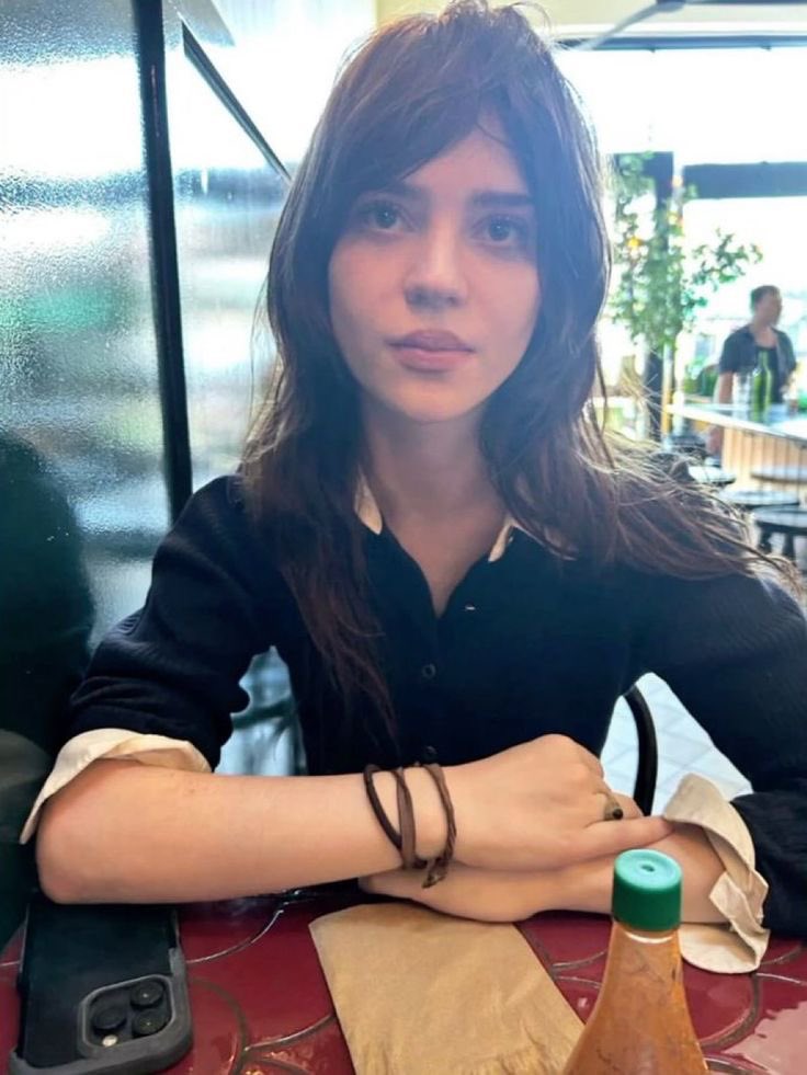 sophie thatcher files (@soapyfiles) on Twitter photo 