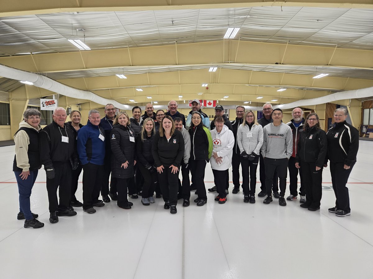 Curling Canada tweet media