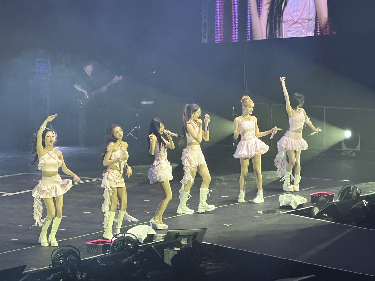 KaochoyS's tweet photo. @YGBABYMONSTER_ Had a blast at the show! One High energy performance after another. The solos were amazing as well. Overall great showing girls. https://t.co/7KvEcV4kMd