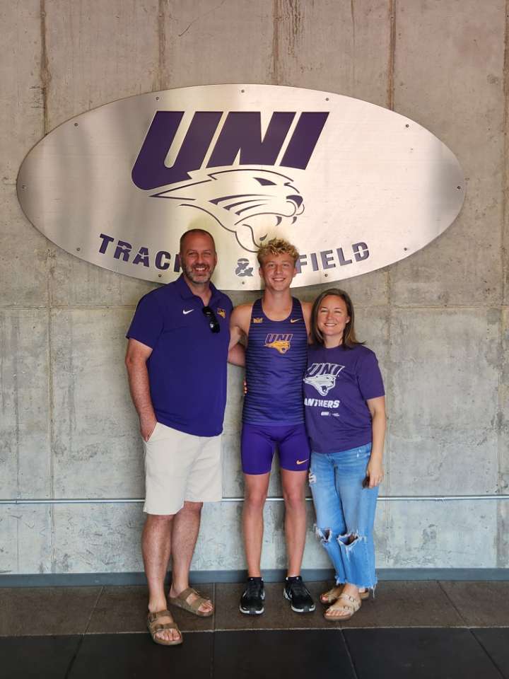 Had a great time this weekend visiting UNI. Thanks <a href="/AlexinaWilson/">Alexina Teubel</a> for having me!