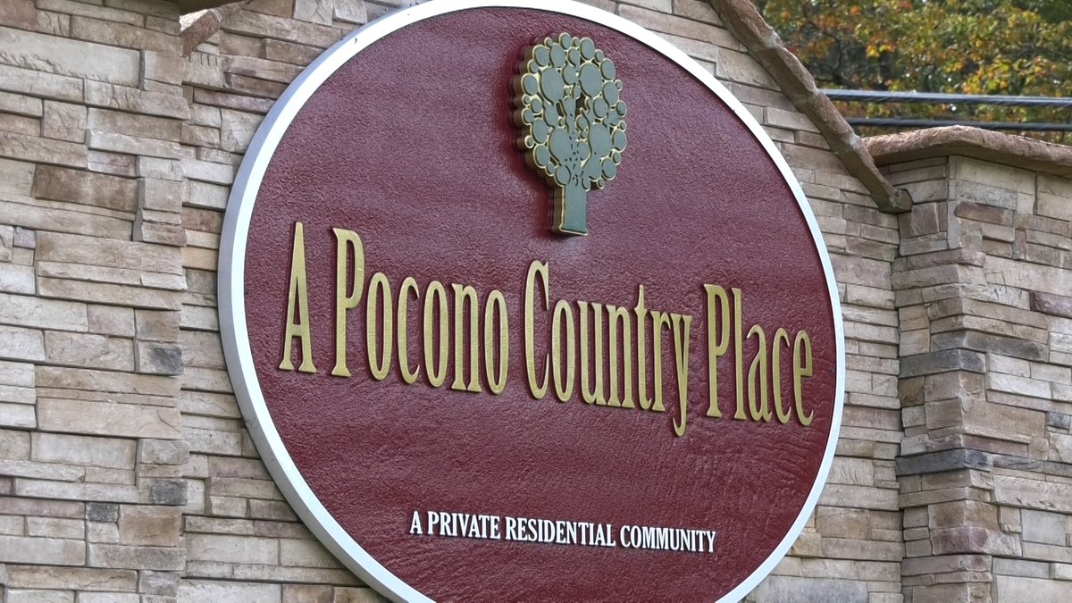 imnicolewalters's tweet image. Complaints over traffic enforcement inside a private northern Monroe County community comes to a head. A resident accused  A Pocono Country Place security of improperly exercising police powers. Story live at 5pm @BRCNews13