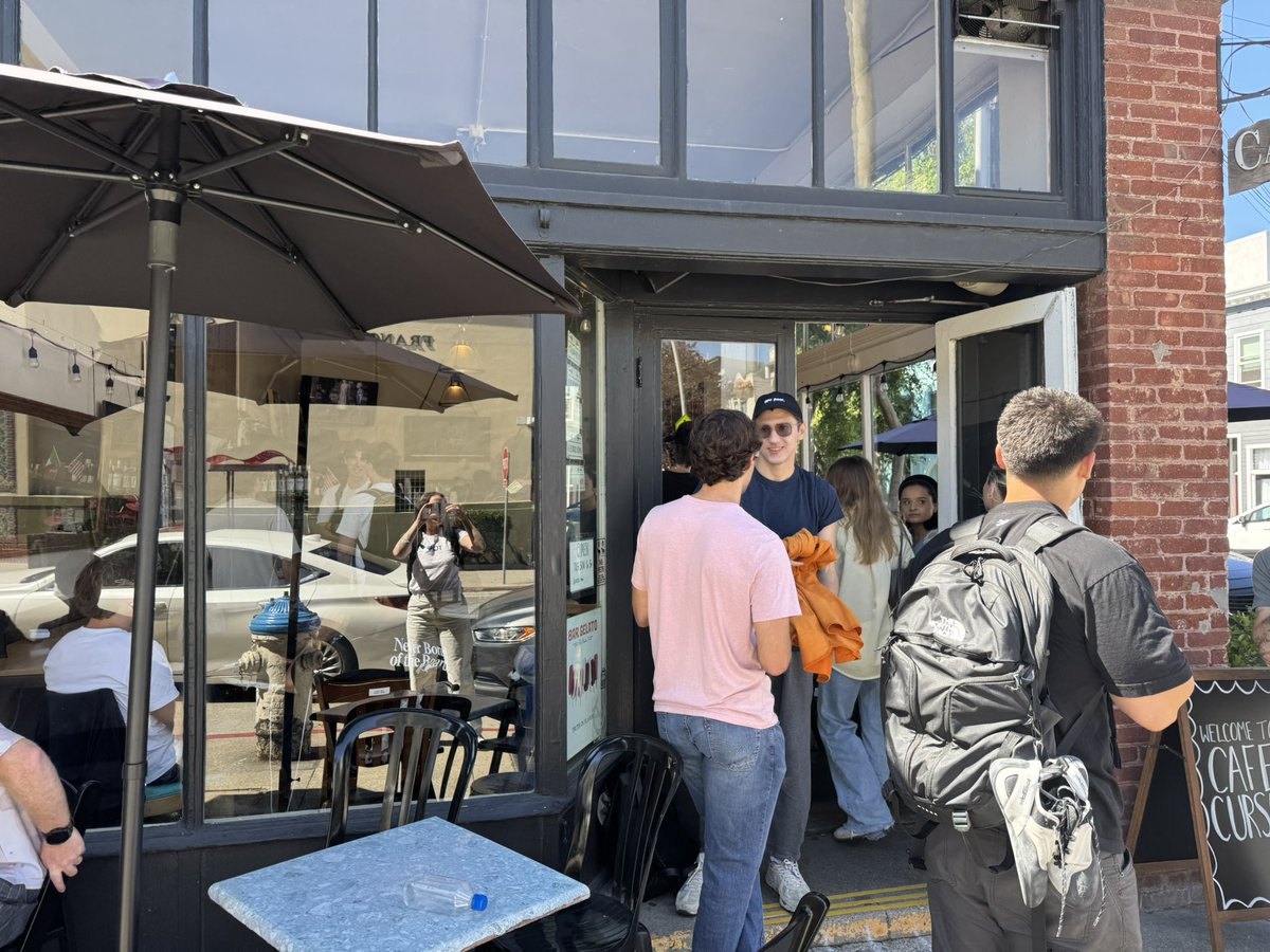Jana Iris (@janaboruta) on Twitter photo Checked out Cafe <a href="/cursor_ai/">Cursor</a> today and absolutely loved the vibe. Cool people, everyone hacking away. Wonderful event <a href="/benln/">Ben Lang</a> Checked out Cafe <a href="/cursor_ai/">Cursor</a> today and absolutely loved the vibe. Cool people, everyone hacking away. Wonderful event <a href="/benln/">Ben Lang</a>