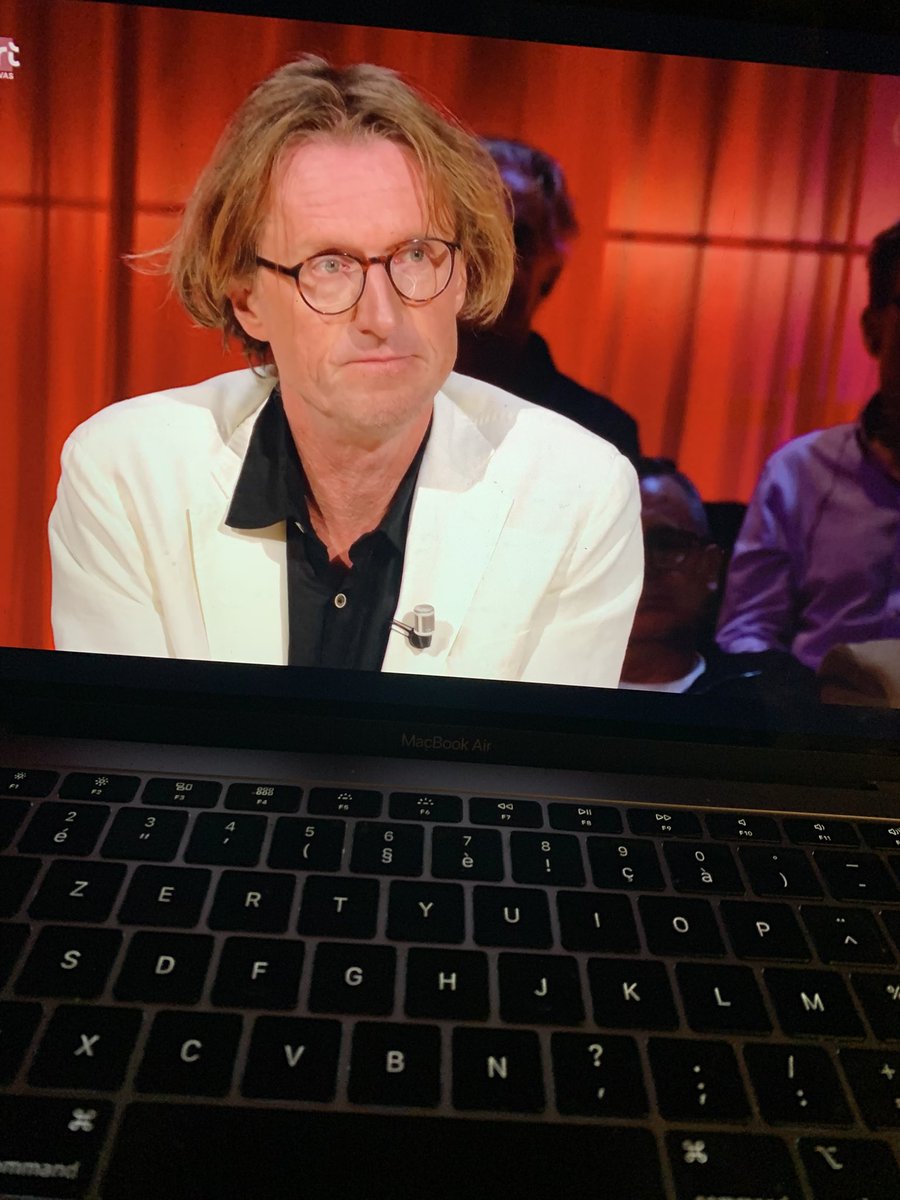 Common sense van <a href="/idevisch/">Ignaas Devisch</a> mbt debat rond de Israëlische dirigent. “De vraag die gesteld moet worden is of iemand het Israëlisch regime vertegenwoordigt. In deze is dat niet zo, en is een boycot op basis van Israëlische identiteit niet ok.” Fully agree #festivalvanvlaanderen