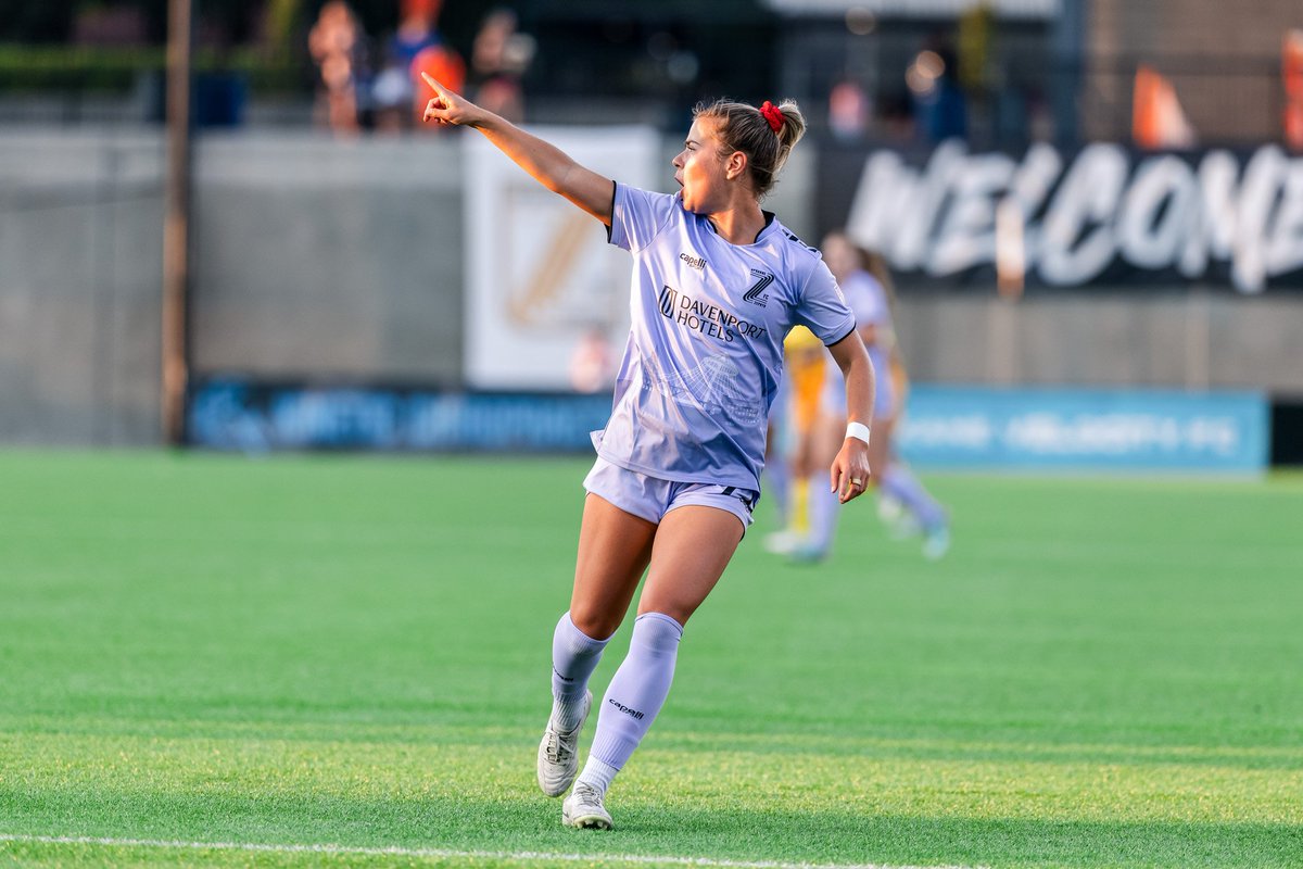 spokanezephyrfc's tweet image. Congratulations to Charley Boone on making her PRO DEBUT this past Saturday! 👏

#SpokaneZephyrFC #GainbridgeSuperLeague #LetsGoSpo #WestWindsRising
#WelcomeToTheEdge