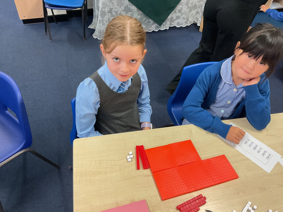 StJosephsCP's tweet image. In Maths, 3R have been creating numbers up to 1000. They used based 10 equipment to create a variety of numbers in the hundreds #Maths #PlaceValue