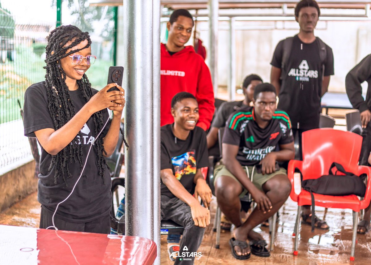 Amy_techie's tweet image. Meeting new people, learning new things, having that spike in adrenaline rush in my veins when I play is something I can&apos;t trade. @AllstarsNG made it possible and unforgettable.  From nostalgic games to games that kept me on my toes.
Big thanks to @Christ_Thels for the pictures.