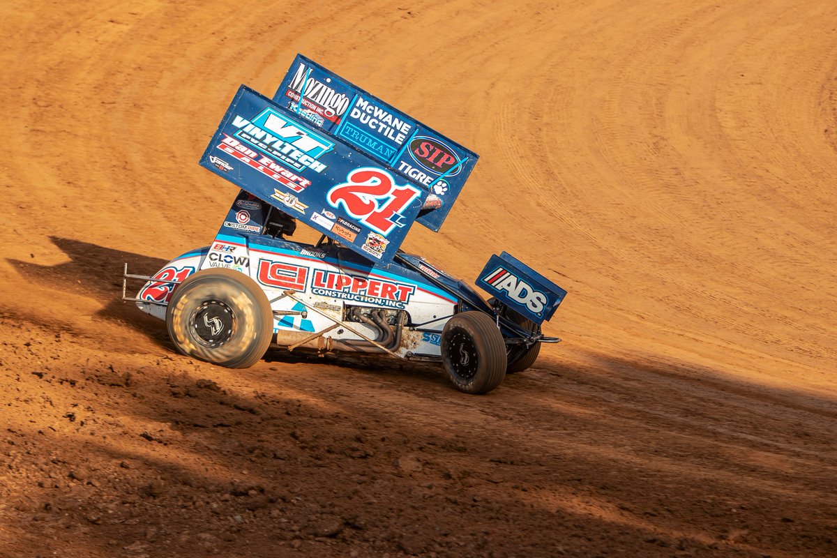 garythomasGT's tweet image. Last Saturday saw @lcbrooks60 deliver an exceptional performance at Placerville&apos;s Forni-Humphreys Classic, securing the highest paying 360 victory in track history.

Next up for Hamilton Racing w/ Tiner-Hirst Ent is the Dennis Roth Classic this weekend with the @WorldofOutlaws