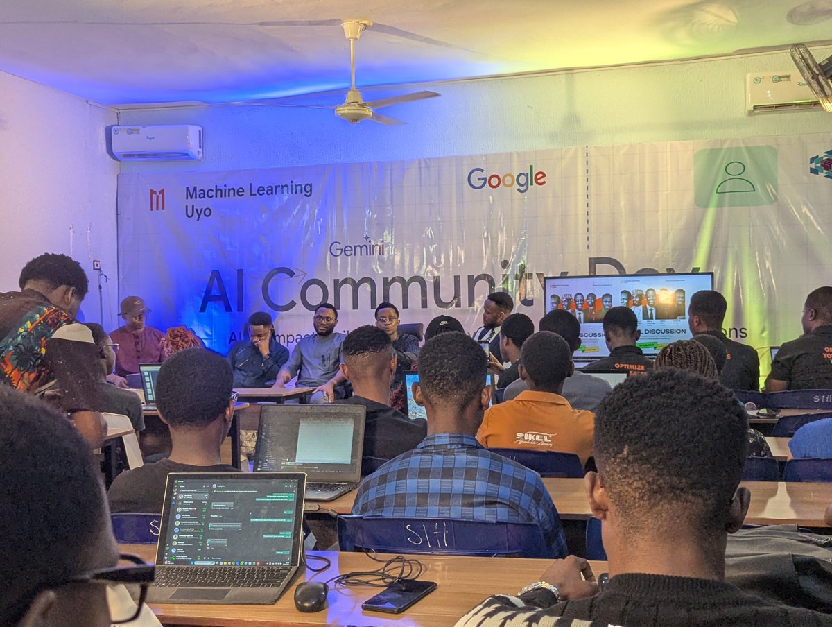 TFUGUyo's tweet image. AI Community Day 2025
Hundreds of participants, expert workshops, Panel discussions, Hands-on coding, New partnerships.
Thank you to everyone who made this magic happen! Uyo's AI community is unstoppable
#AICommunityDay #MachineLearningUyo