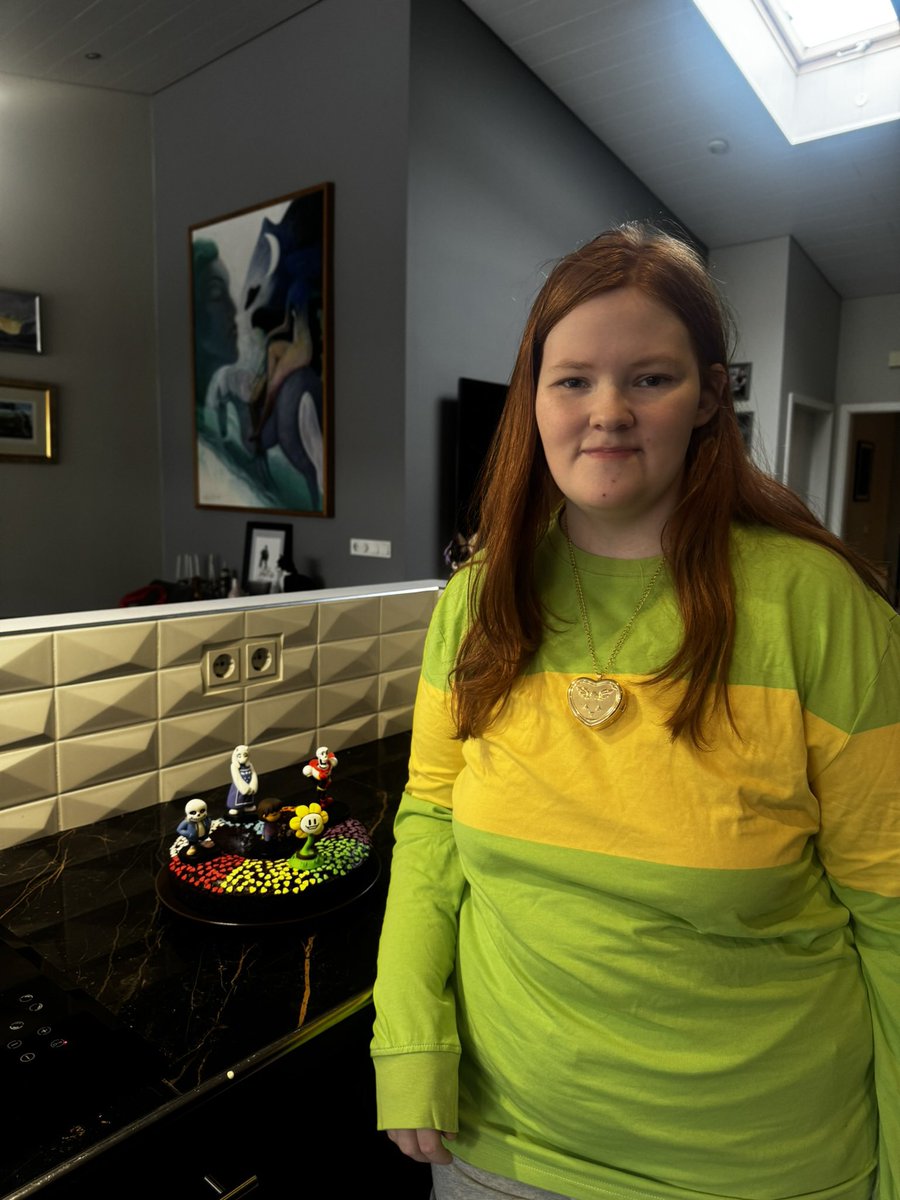 CDreemerr's tweet image. Happy 10th anniversary Undertale