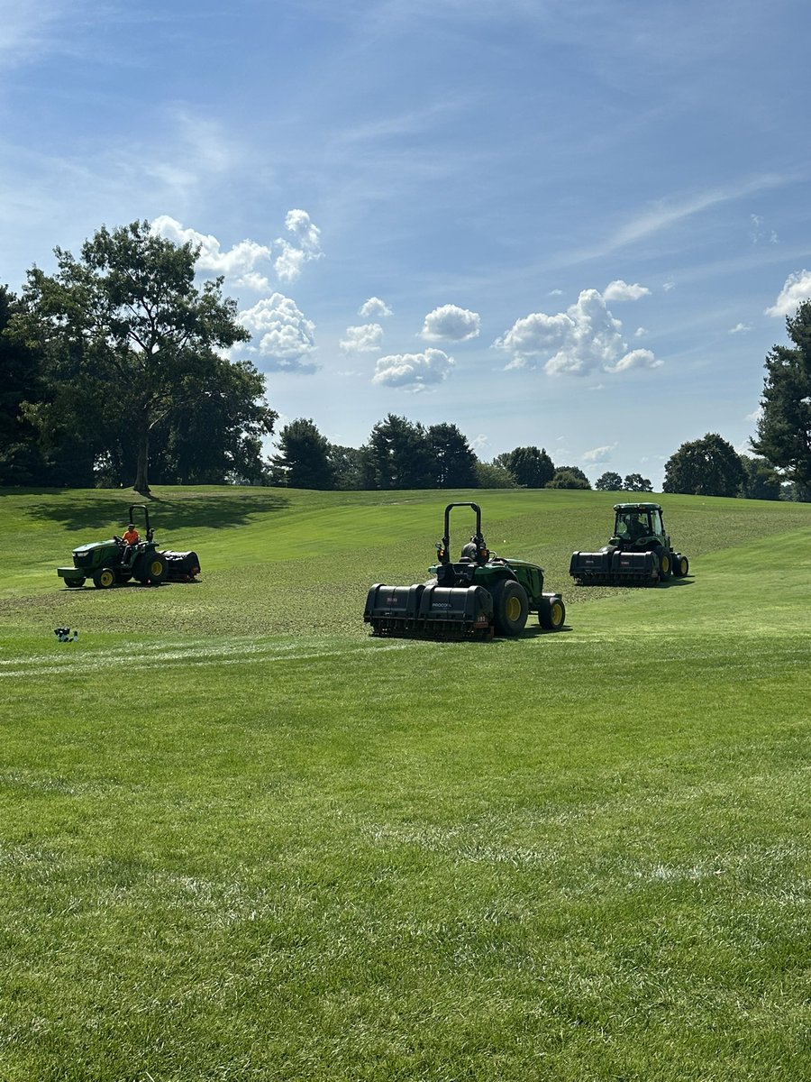 zackingleTurf tweet media