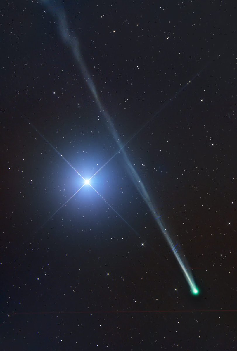 Superb image of 
Comet C/2025 R2 SWAN.
Date: 15 09 2025 UT 17h38m 
Location: Farm Tivoli, Namibia 
Credit Gerald Rhemann, Michael Jäger